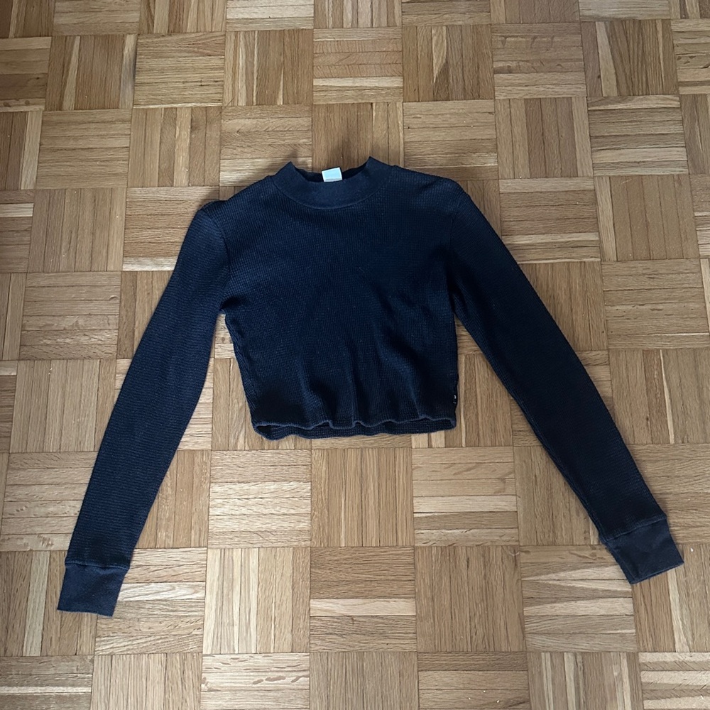 TNA Thermal Waffle Knit Long-Sleeve Cropped Shirt